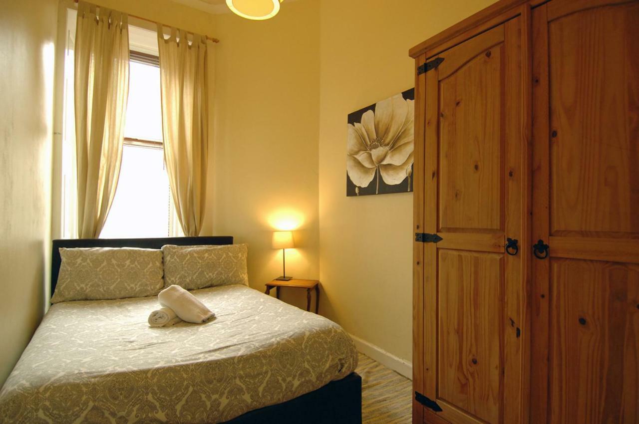 Pitt Street Apartment Beautiful Spacious Apartment Free Parking And Free Sanitizer Edinburgh Dış mekan fotoğraf